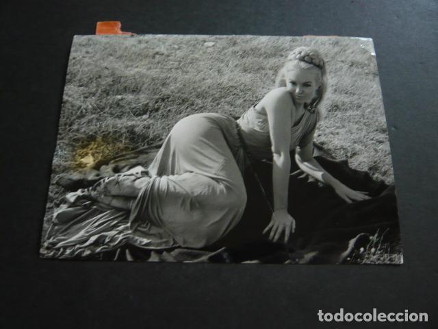 Cine: MYLENE DEMONGEOT ACTRIZ ANTIGUA FOTOGRAFIA ORIGINAL 12 X 24 CM