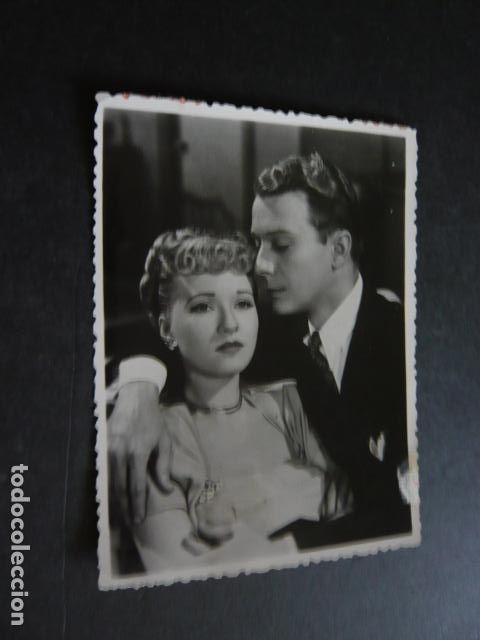 Cin&eacute;ma: SUSANA FOSTER Y DAVID BRUCE ACTORES ANTIGUA FOTOGRAFIA ORIGINAL 12 X 9 CM