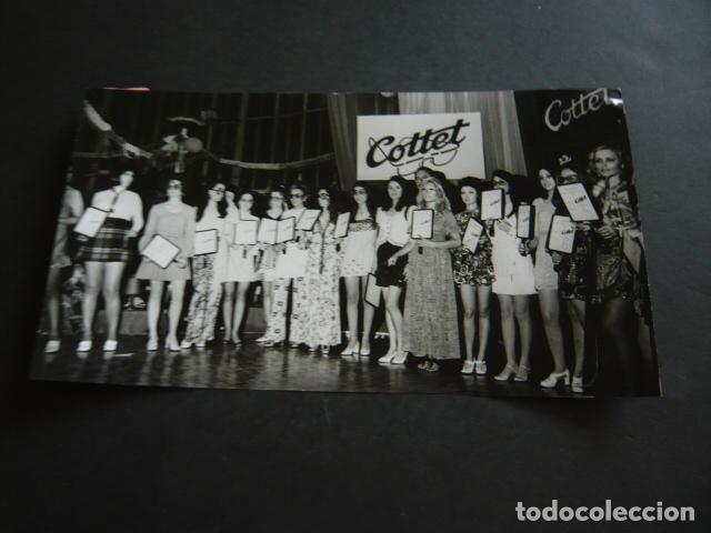Cin&eacute;ma: MADRID FIESTA GUAPA DE MADRID CON GAFAS ANTIGUA FOTOGRAFIA ORIGINAL 13 X 24 CM