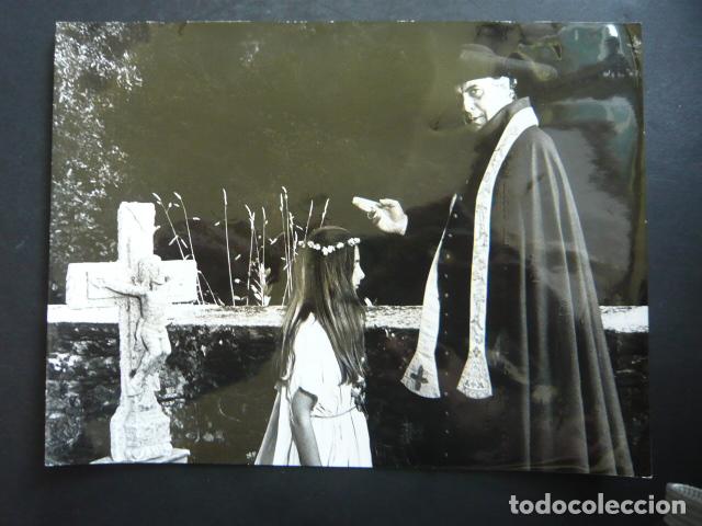 Cin&eacute;ma: FLOR DE SANTIDAD ESCENA DE LA PELICULA ANTIGUA FOTOGRAFIA ORIGINAL 18 X 24 CM