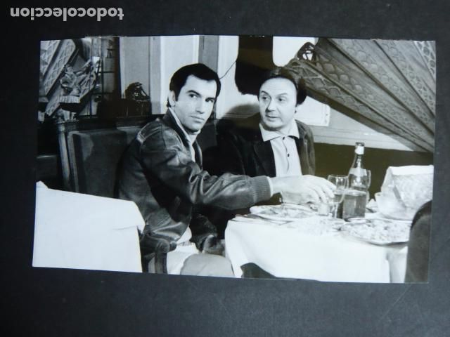 Cinema: SIMON ANDREU CON MICHEL BIRAUD ACTORESANTIGUA FOTOGRAFIA ORIGINAL 18 X 11 CM