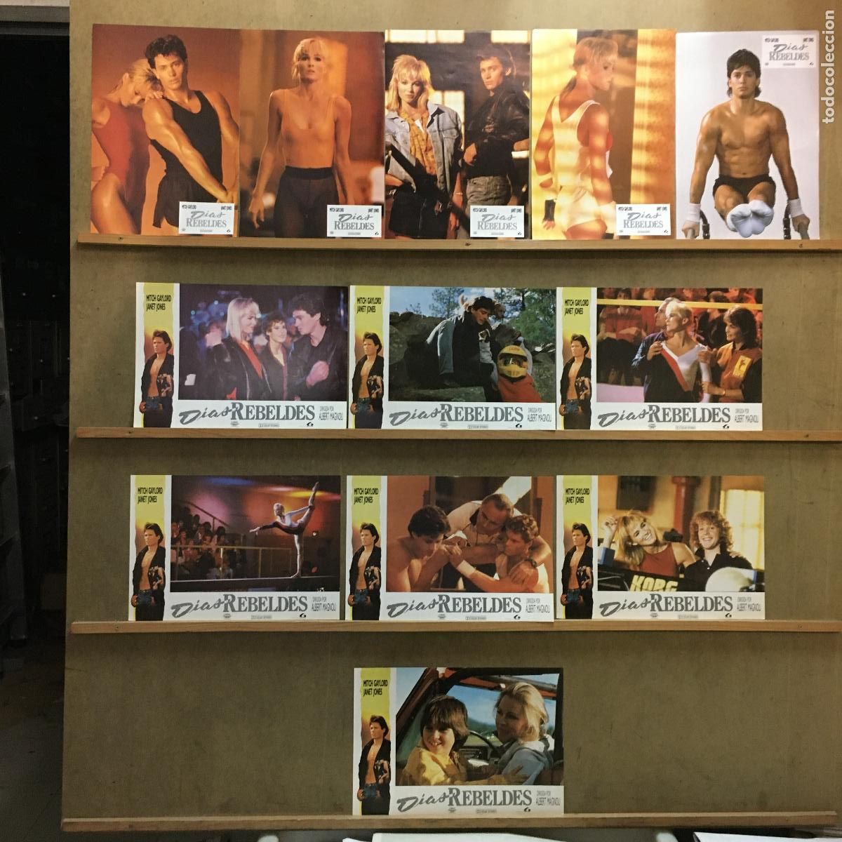 Cinema: AFK66 DIAS REBELDES MITCH GAYLORD GIMNASIA OLIMPIADAS SET COMPLETO 12 FOTOCROMOS ORIGINAL ESTRENO