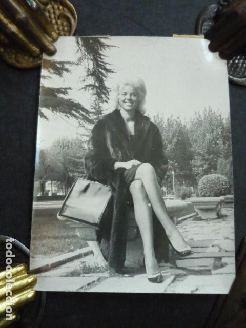 Kino: DIANA DORS ACTRIZ EN MADRID ANTIGUA FOTOGRAFIA 9 X 12 CM