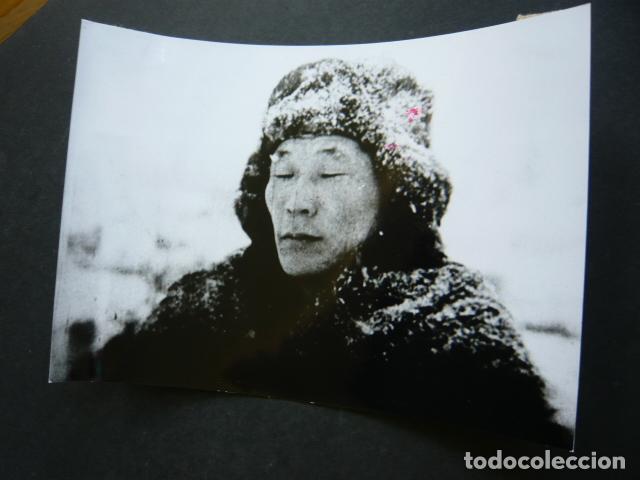 Cine: LETTRE DE SIBERIE ESCENA DE LA PELICULA ANTIGUA FOTOGRAFIA ORIGINAL 18 X 12 CM
