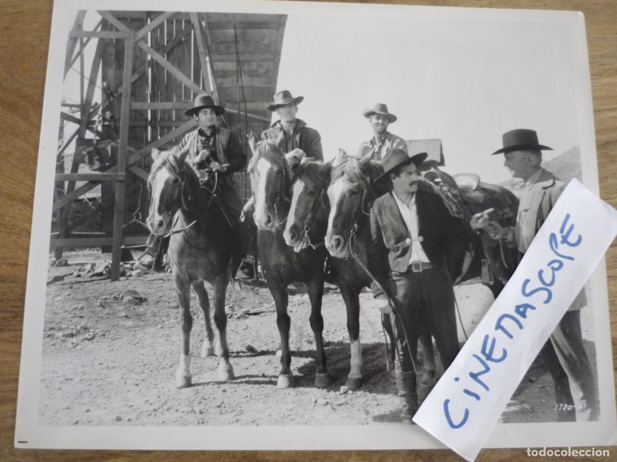 Cine: la conquista del oeste - foto original b/n - Eli Wallach - How the West Was Won