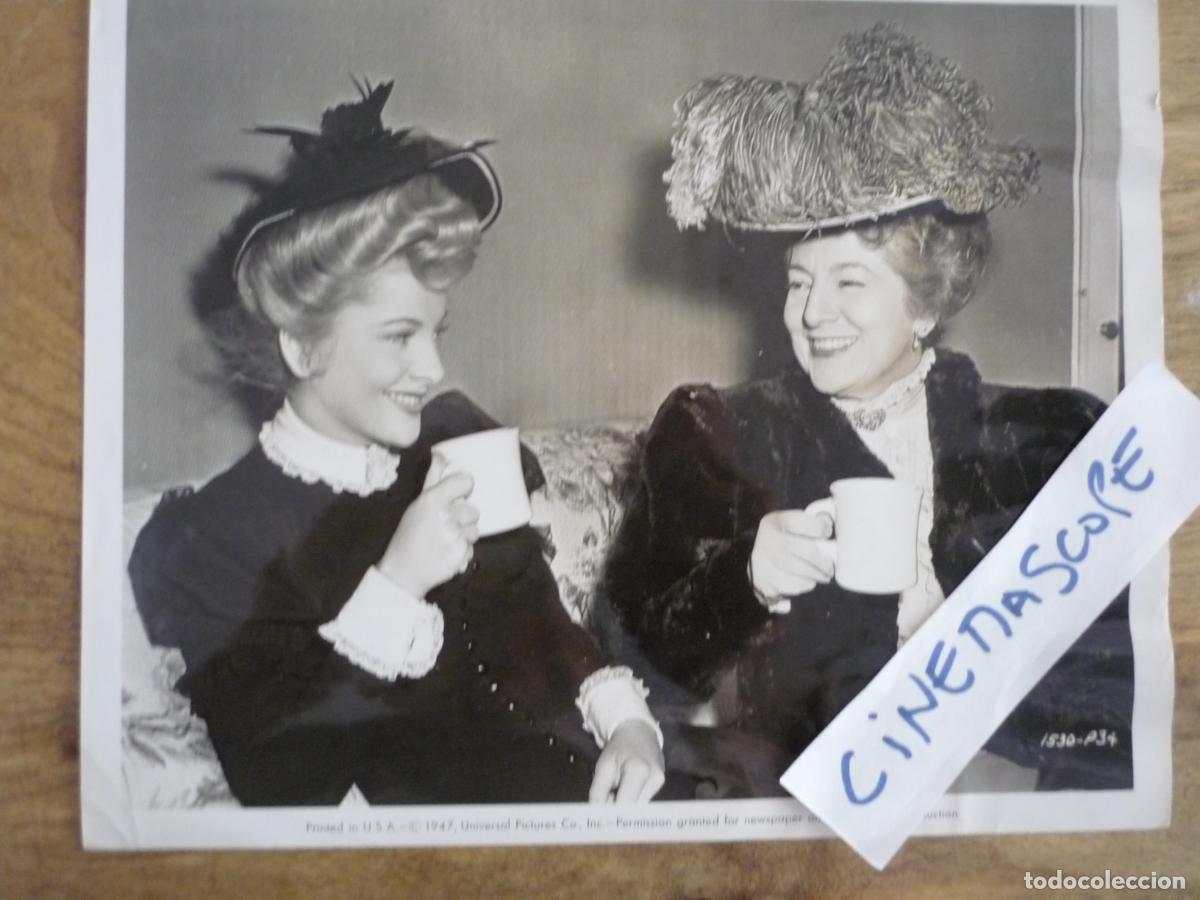 Cine: joan fontaine - foto original b/n - lilian fontaine - descanso rodaje film - ivy abismos