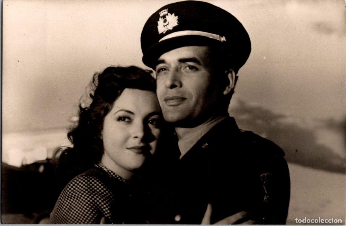 Cine: Jorge Mistral y Dina Stein - Sin datos - 136x89mm