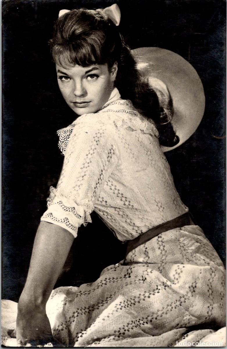 Cine: Romy Schneider - Amor&iacute;os - Filmax 1959 - Archivo Bermejo 6416 - 140x91mm