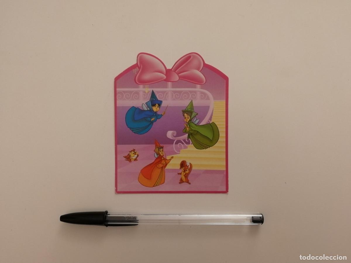 Cine: TARJETA ORIGINAL TROQUELADA - TRES HADAS MADRINAS - LA CENICIENTA - WALT DISNEY