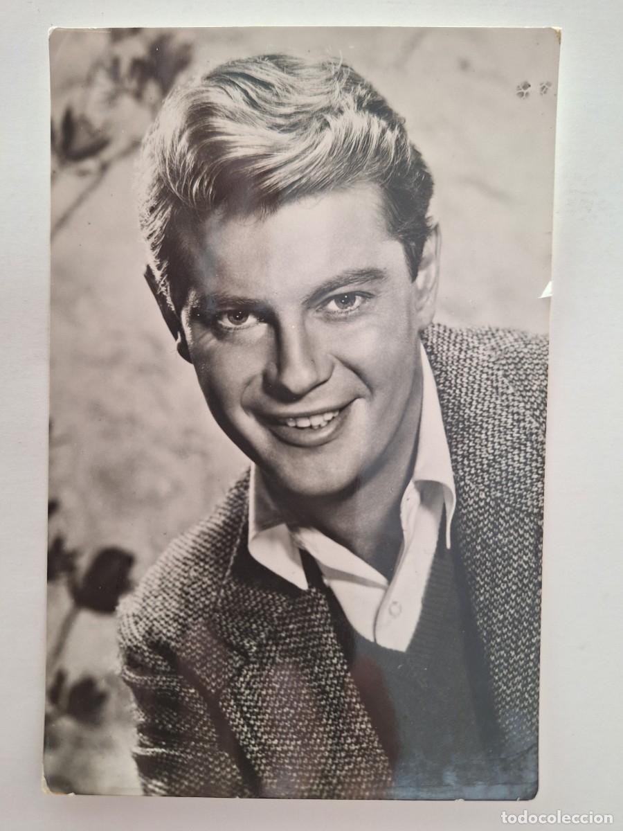 Cine: TARJETA POSTAL FOTOGRAFIA ARTISTA TROY DONAHNE A&Ntilde;O 1962 CINE RV 2894