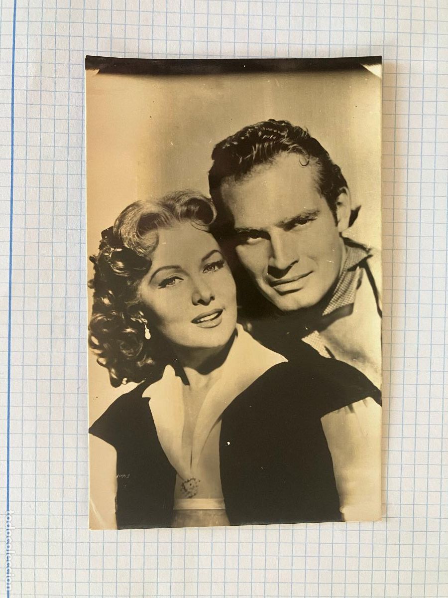 Cine: CHARLTON HESTON RHONDA FLEMING - ANTIGUA POSTAL CINE ORIGINAL