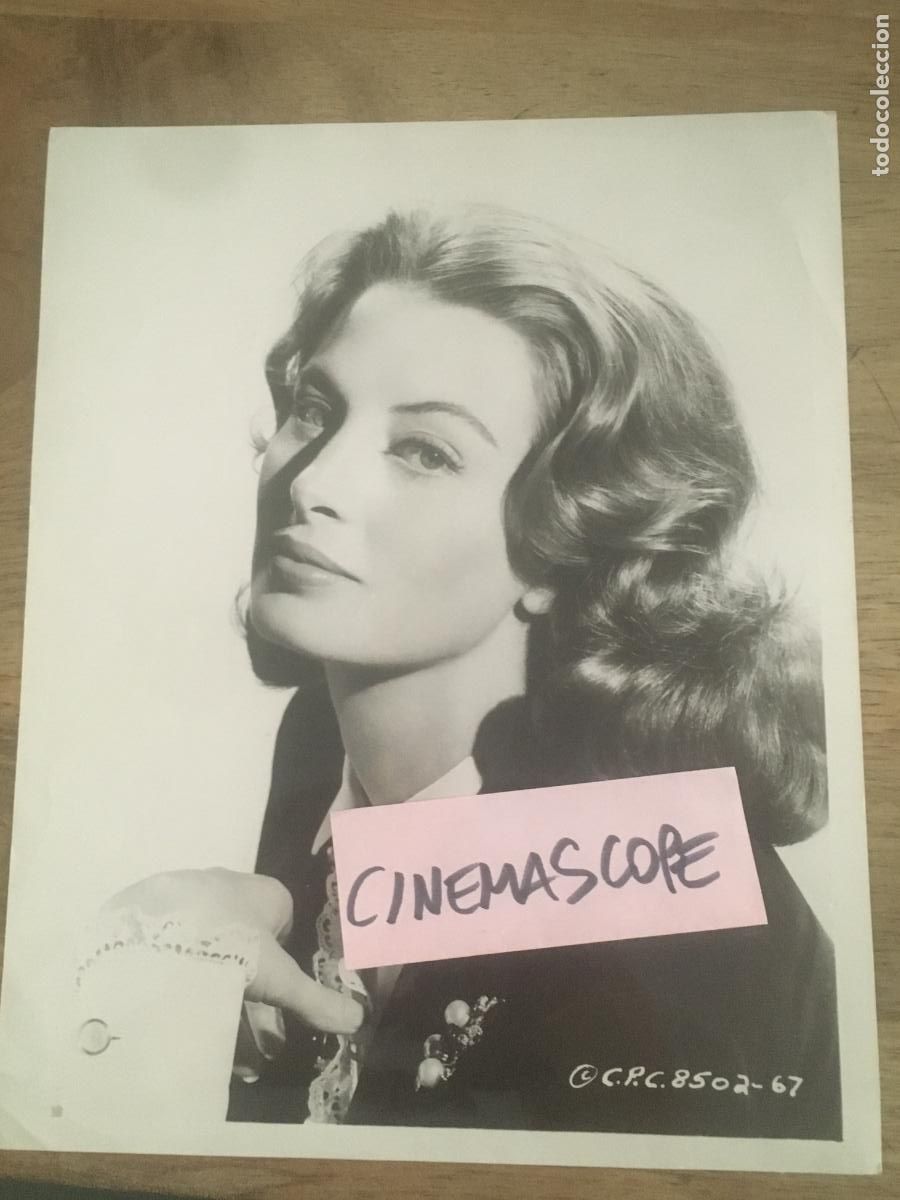 Cine: capucine foto original antigua