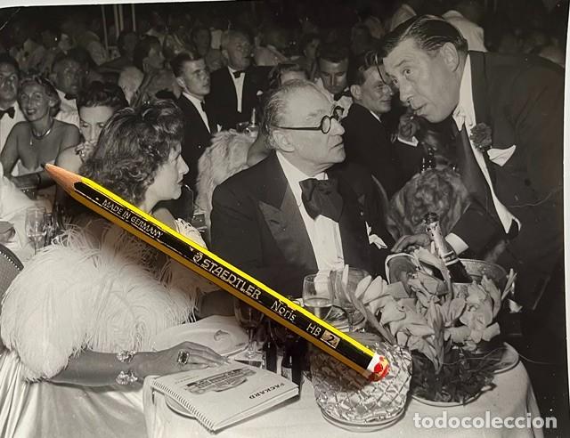 Cine: CINE, FOTOGRAFIA DEL ACTOR SACHA GUITRY Y LANA MARCONI, MONTECARLO 1951