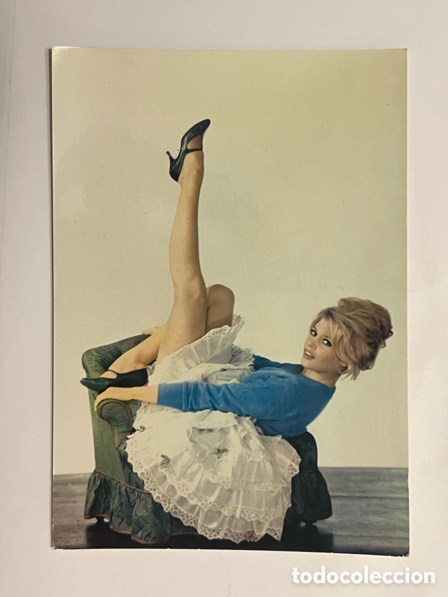 Cine: BRIGITTE BARDOT. Actriz y cantante francesa. Postal Rotalcolor. Edici&oacute;n Italiana