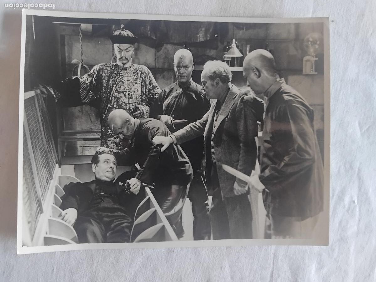 Cine: FOTO DE PELICULA DE FU MAN CHU. 24 X 18 CM.