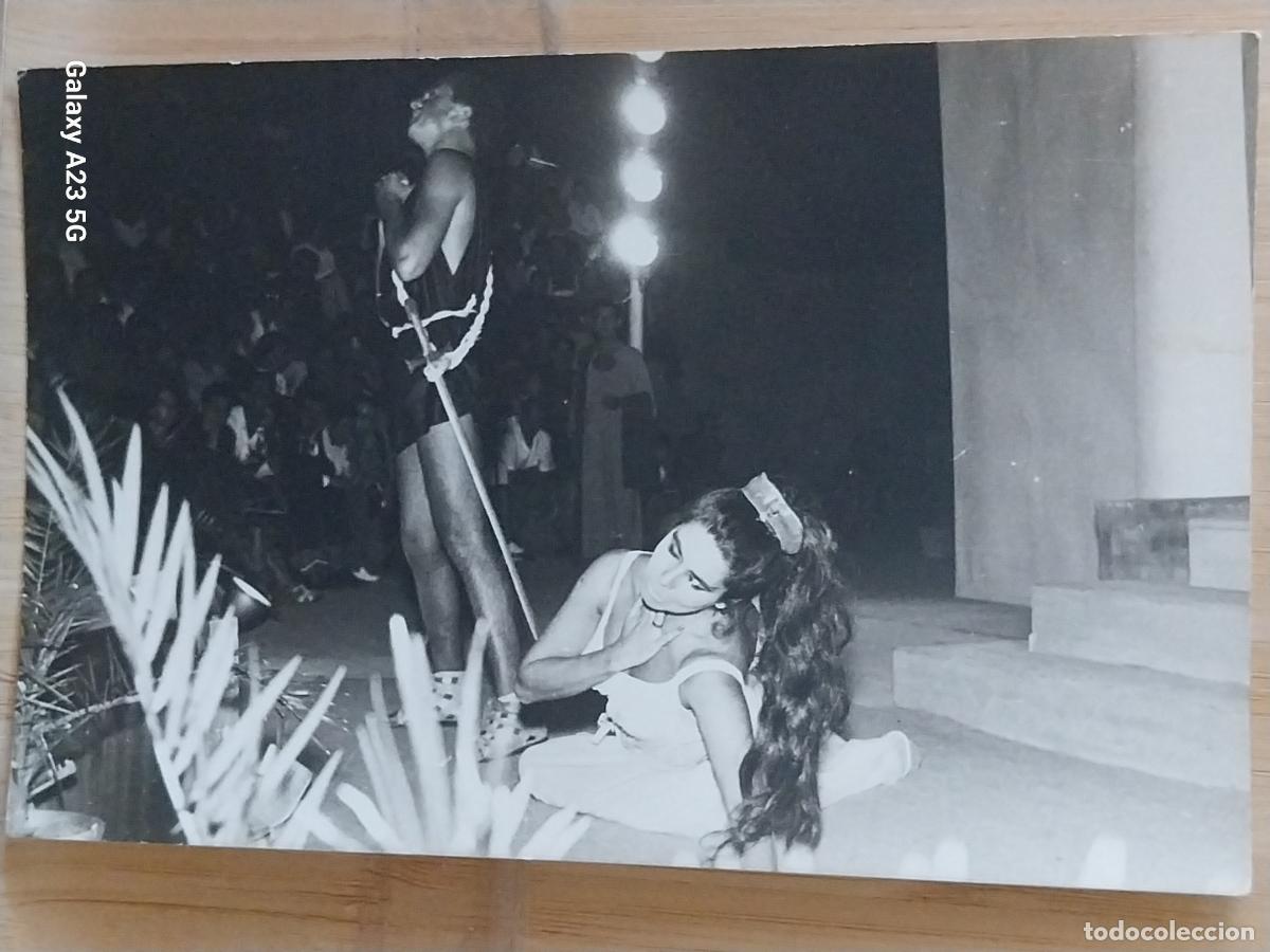 Cine: REPRESENTACION TEATRO ROMANO ROGANDO ACTORES ACTOR FOTO PARTICULAR 14X9CMS ***