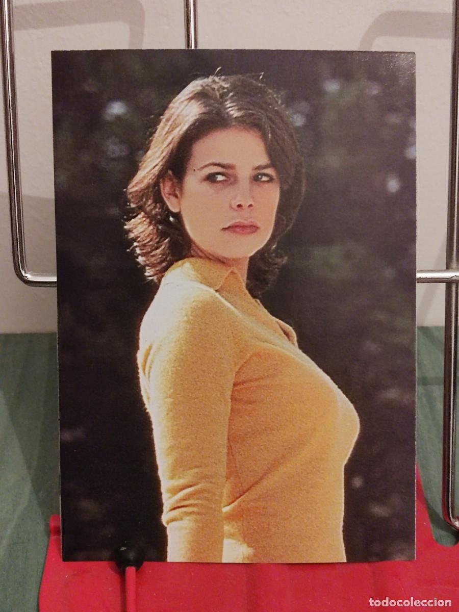 Cine: Meredith Salenger . Ficha revista Accion cine