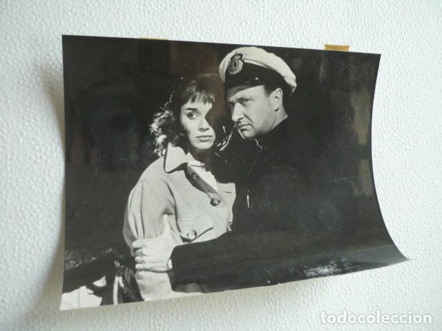 Cin&eacute;ma: MANUELA ESCENA DE LA PELICULA ANTIGUA FOTOGRAFIA ORIGINAL 11,5 X 14,5 CM
