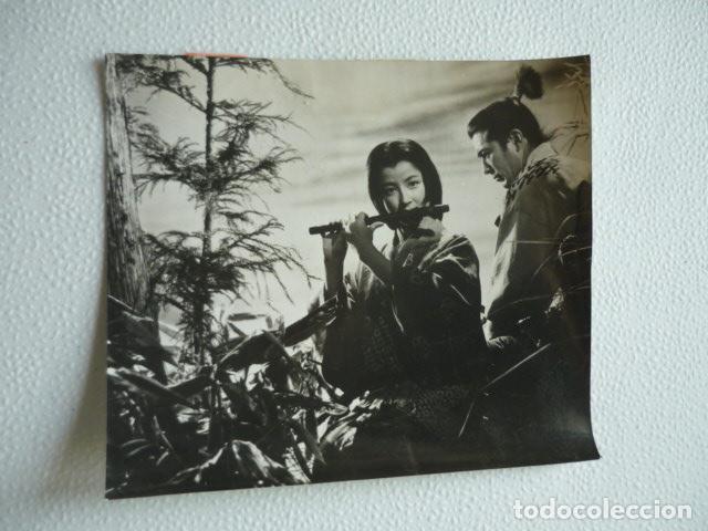 Cin&eacute;ma: SAMURAI ESCENA DE LA PELICULA ANTIGUA FOTOGRAFIA ORIGINAL 11,5 X 13 CM