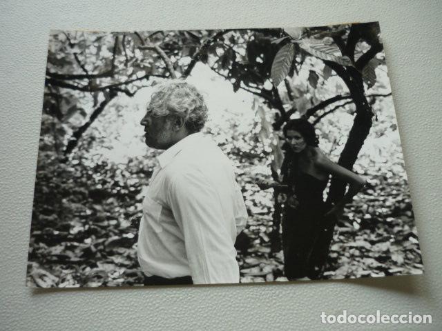 Cinema: LOS DIOSES Y LOS MUERTOS ESCENA DE PELICULA ANTIGUA FOTOGRAFIA ORIGINAL 18 X 24 CM