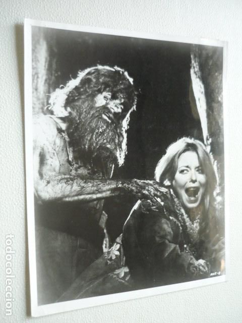 Cinema: HORROR EN LA ISLA NEGRA ESCENA DE PELICULA ANTIGUA FOTOGRAFIA ORIGINAL 25 X 20,5 CM