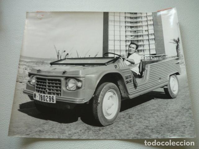 Cine: EN UN LUGAR DE LA MANGA MANOLO ESCOBAR ESCENA DE LA PELICULA ANTIGUA FOTOGRAFIA ORIGINAL 25 X 20 CM