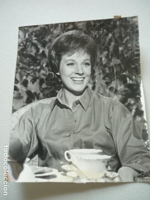 Cin&eacute;ma: JULIE ANDREWS ACTRIZ ANTIGUA FOTOGRAFIA ORIGINAL 18 X 24 CM