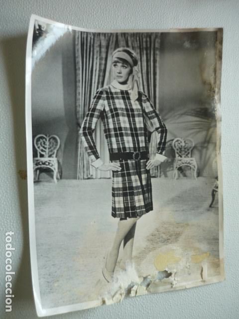 Cinema: JULIE ANDREWS ACTRIZ ANTIGUA FOTOGRAFIA ORIGINAL 18 X 24 CM
