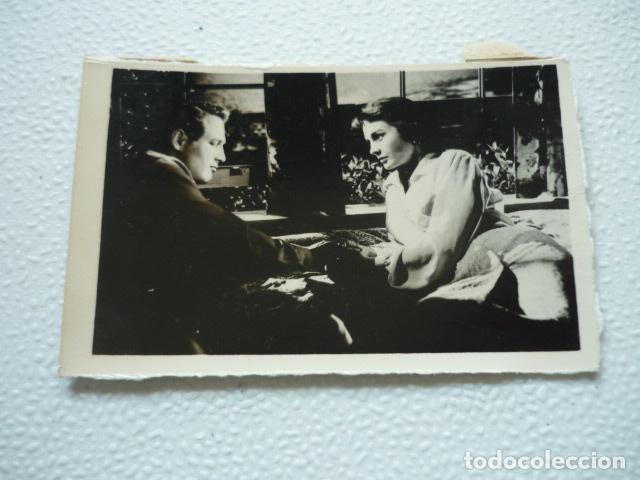Cine: MUJERES CULPABLES ESCENA DE PELICULA ANTIGUA FOTOGRAFIA ORIGINAL 9,5 X 6,5 CM