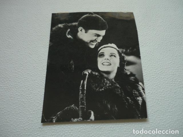 Cin&eacute;ma: AL SERVICIO DEL DEBER ESCENA DE LA PELICULA ANTIGUA FOTOGRAFIA ORIGINAL 13,5 X 11,5 CM