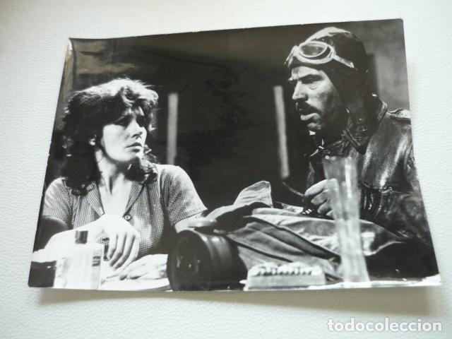 Cinema: LA CASA DE LAS CHIVAS CON CHARO SORIANO ESCENA DE LA PELICULA ANTIGUA FOTOGRAFIA ORIGINAL 18 X 24 CM