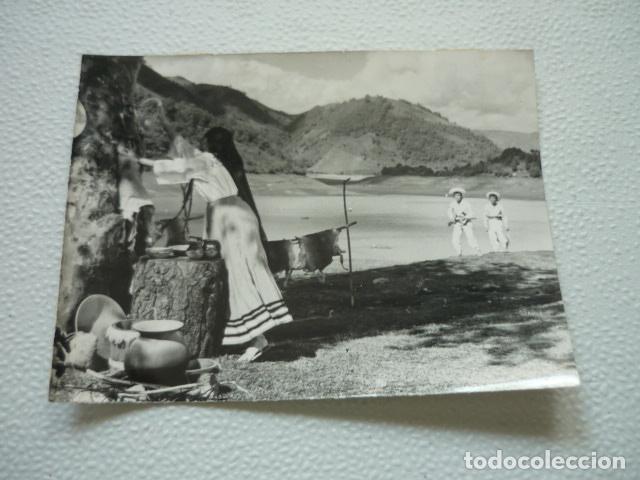 Cine: TIZOC CON MARIA FELIX ESCENA DE LA PELICULA ANTIGUA FOTOGRAFIA ORIGINAL 12 X 9 CM