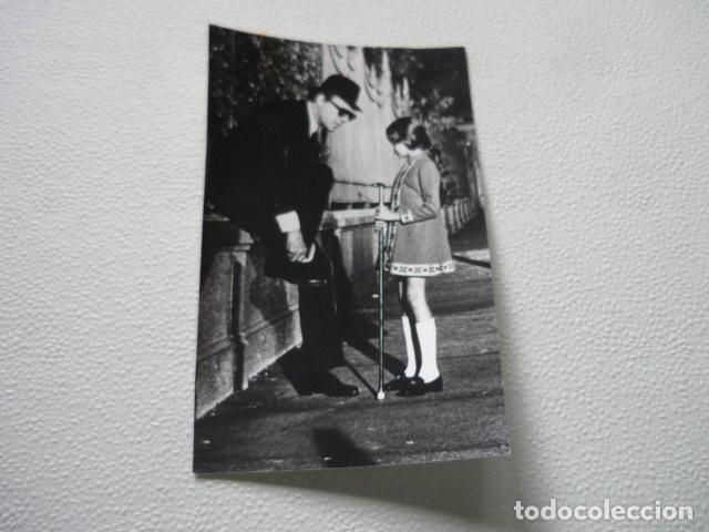Kino: EL GATO DE NUEVE COLAS ESCENA DE LA PELICULA ANTIGUA FOTOGRAFIA ORIGINAL 14,5 X 9,5 CM