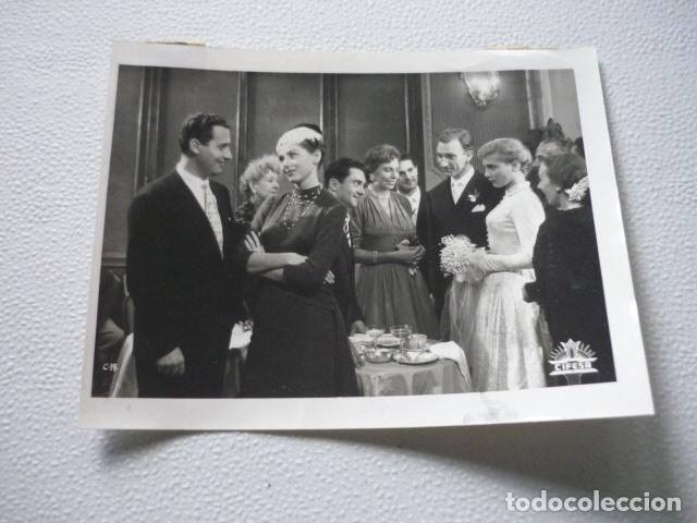 Cine: EL SOLTERO ALBERTO SORDI ANTIGUA FOTOGRAFIA ORIGINAL 15,5 X 12 CM