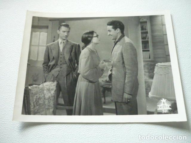 Cin&eacute;ma: UNA CHICA DE OPERETA FERNANDO FERNAN GOMEZ JOSITA HERNAN ANTIGUA FOTOGRAFIA ORIGINAL 18 X 24 CM