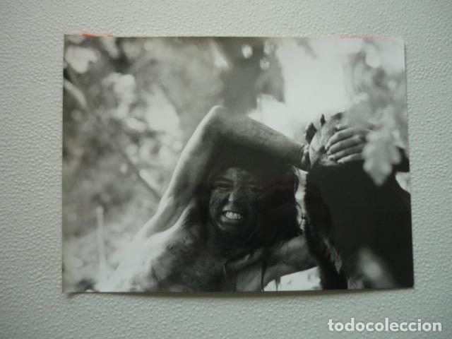 Kino: EL NI&Ntilde;O SALVAJE ESCENA DE LA PELICULA ANTIGUA FOTOGRAFIA ORIGINAL 17,5 X 13 CM