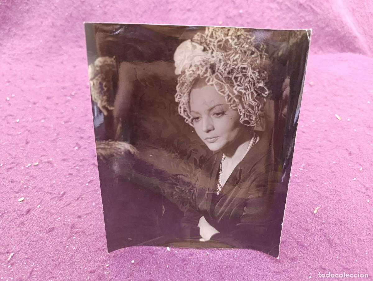 Cine: Antigua fotograf&iacute;a de Archivo, Sara Montiel, 1963, Foto Alfredo y Primer Plano, sellos al dorso.