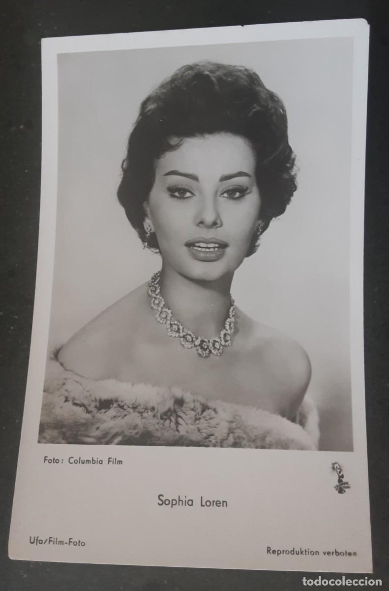 Cine: TARJETA POSTAL UFA DE SOFIA LOREN, FOTO COLUMBIA FILM.