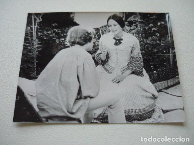 Cine: UN INVIERNO EN MALLORCA LUCIA BOS&Eacute; ESCENA DE LA PELICULA FOTOGRAFIA ORIGINAL 18 X 24 CM