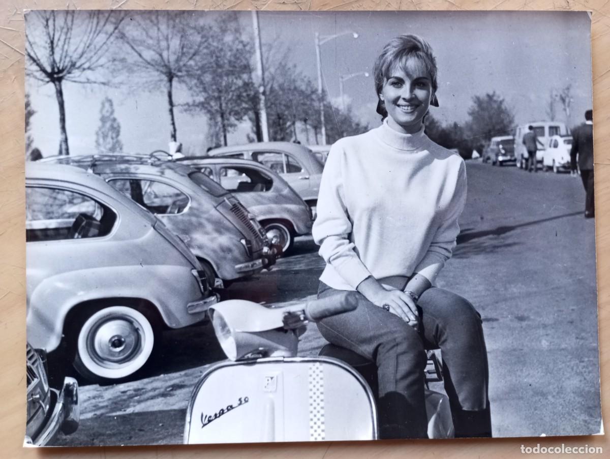 Kino: UNA CHICA PARA DOS. IRAN EORY EN VESPA