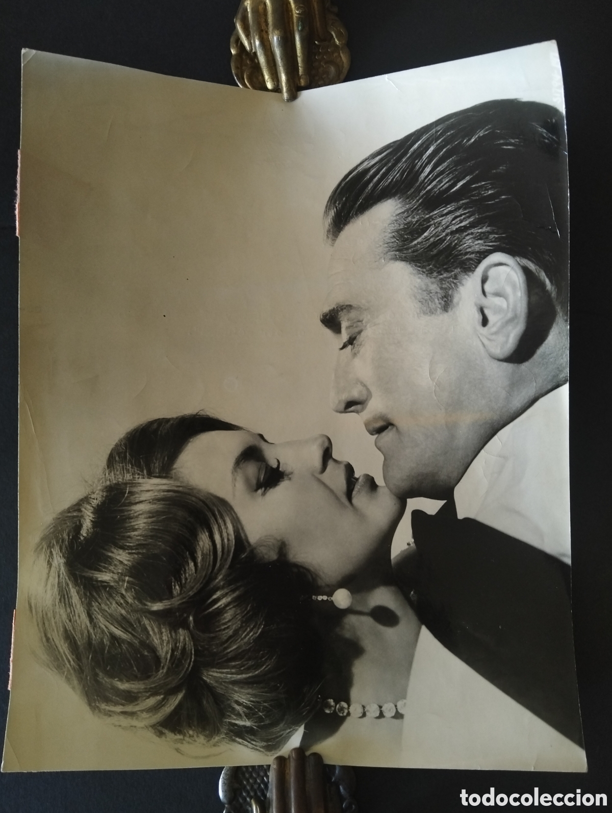 Cinema: KIRK DOUGLAS Y CYD CHARISSE ACTORES ANTIGUA FOTOGRAFIA ORIGINAL 18 X 24 CM