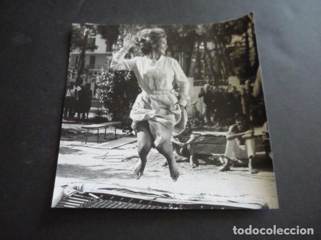 Cinema: ANA CASTOR ACTRIZ ANTIGUA FOTOGRAFIA ORIGINAL 18 X 18 CM