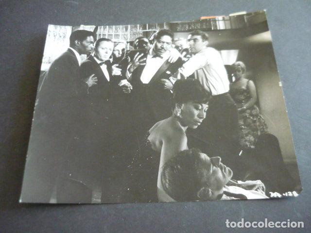 Cin&eacute;ma: ALL NIGHT LONG MARIAS VELASCO ACTRIZ ESCENA DE PELICULA ANTIGUA FOTOGRAFIA ORIGINAL 18 X 24 CM