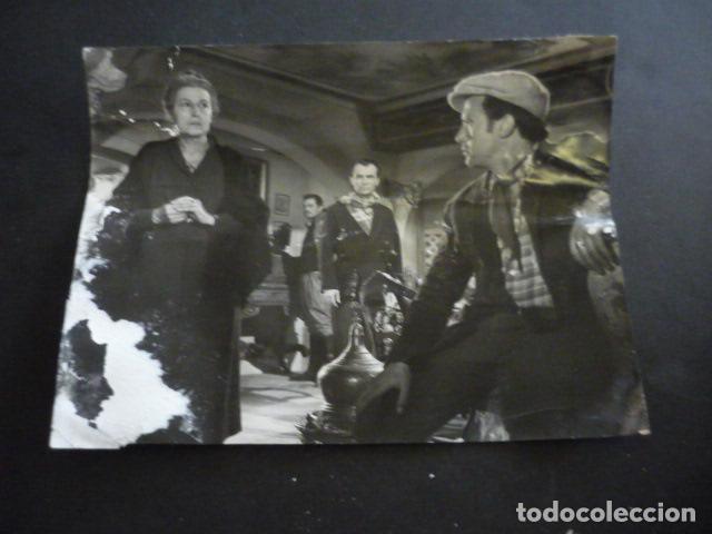Cin&eacute;ma: FRANCISCO RABAL ACTOR CON CATINA PASSINO ANTIGUA FOTOGRAFIA ORIGINAL 24 X 18 CM