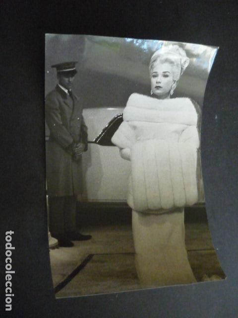 Cin&eacute;ma: SHIRLEY McLAINE ACTRIZ ANTIGUA FOTOGRAFIA ORIGINAL 24 X 18 CM