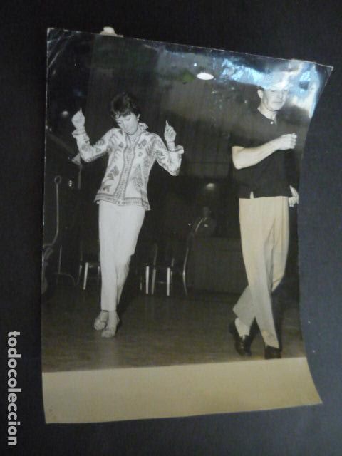 Cin&eacute;ma: SHIRLEY MACLAINE ACTRIZ ANTIGUA FOTOGRAFIA ORIGINAL 24 X 18 CM
