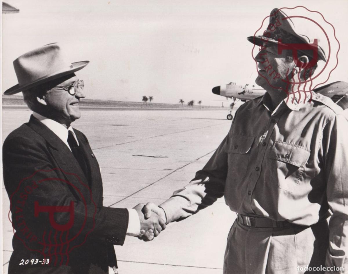 Cine: RICHARD D. ZANUCK GREGORY PECK. CINE CINEMA. ACTOR ACTRESS. ACTRIZ. PHOTO FOTO +-24X19CM