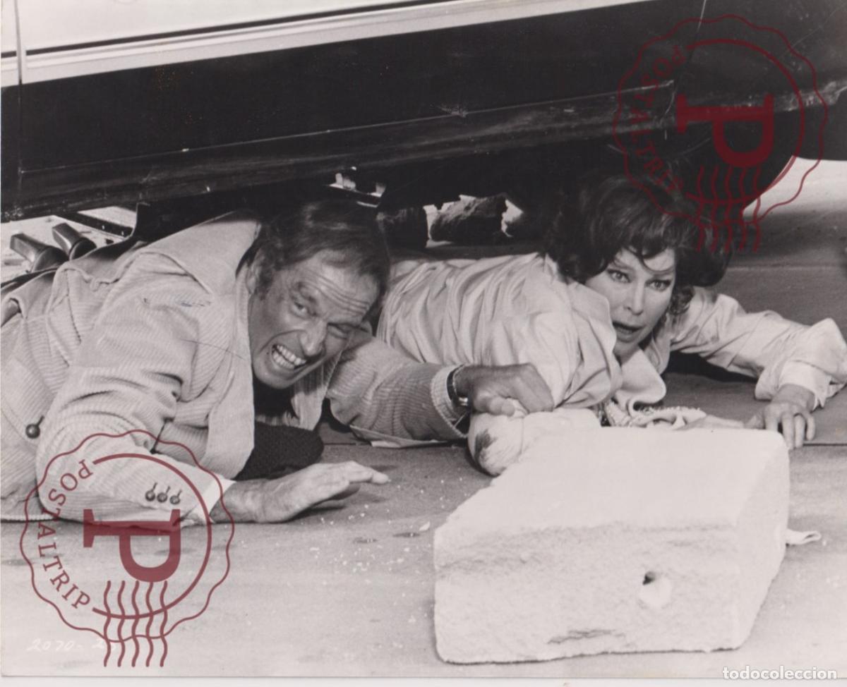 Cin&eacute;ma: EARTHQUAKE. CHARLTON HESTON AVA GARDNER. CINE CINEMA. ACTOR ACTRESS. ACTRIZ. PHOTO FOTO +-25.5X20.5C