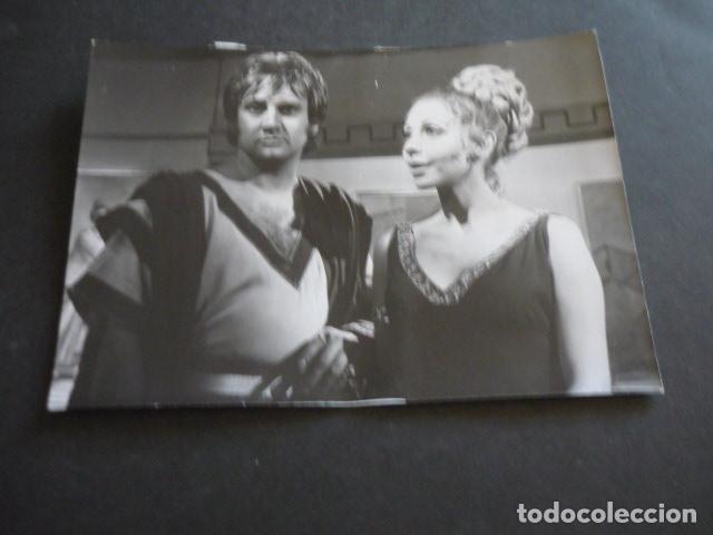 Cin&eacute;ma: CARLOS LARRA&Ntilde;AGA Y MARIA LUISA MERLO ACTORES ANTIGUA FOTOGRAFIA ORIGINAL 18 X 13 CM