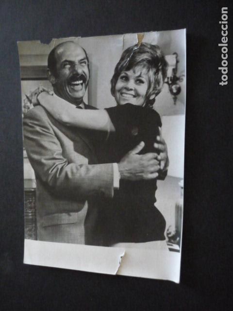 Cinema: ARNIE SERIE DE TELEVISION ESCENA ANTIGUA FOTOGRAFIA ORIGINAL 18 X 13 CM